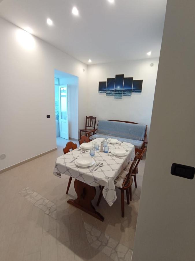 Appartamento Sul Mare Ad Ischia Ponte Exterior foto
